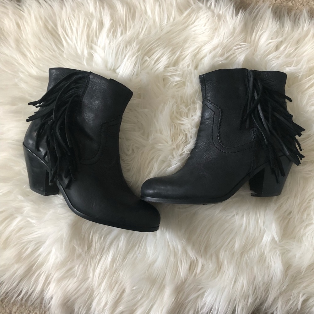 Black Sam Edelman Leather Booties 7W